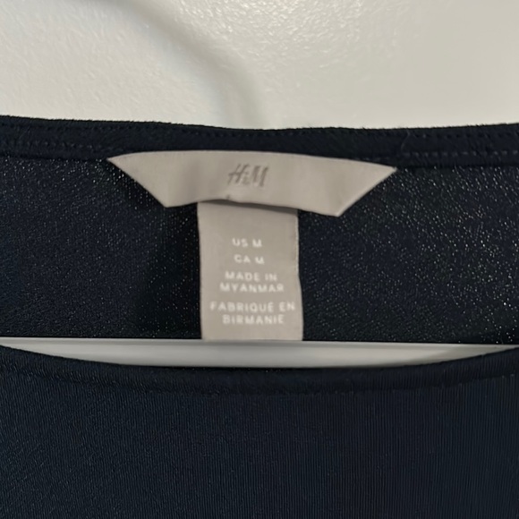 H&M navy blouse - Picture 2 of 3